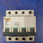 Disjoncteur 4P 23969