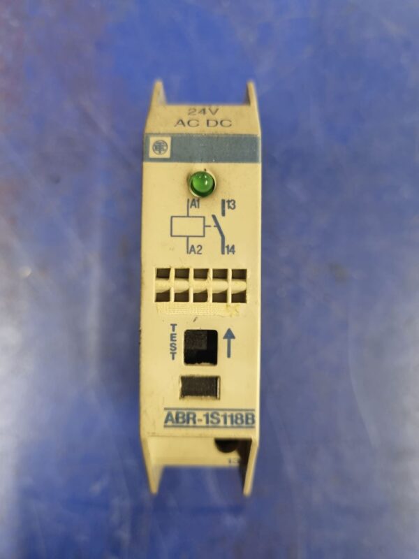Module d'interface de sortie ABR 1S118B – Image 1
