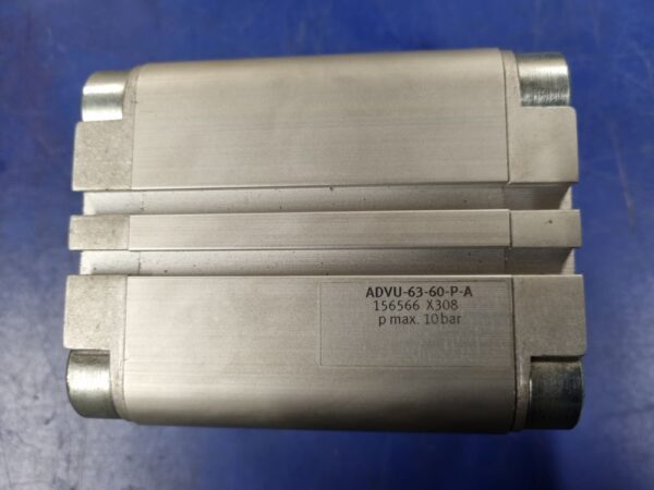 Vérin pneumatique double effet ADVU-63-60-P-A (156566) – Image 2