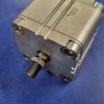 Vérin pneumatique double effet ADVU-80-40-A-P-A (156659)