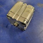 Vérin pneumatique double effet ADVU-50-20-P-A (156552)