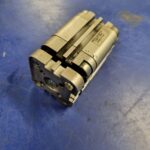 Vérin pneumatique double effet ADVUL-32-20-P-A (156877)