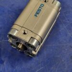 Vérin pneumatique double effet  ADVU-20-25-P-A (156518)