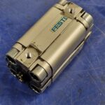 Vérin pneumatique double effet  ADVU-20-30-P-A (156519)