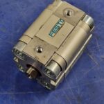 Vérin pneumatique double effet  ADVU-25-15-P-A (156524)