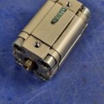 Vérin pneumatique double effet  ADVU-25-25-P-A (156526)