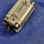 Vérin pneumatique double effet  ADVU-16-15-P-A (156509)