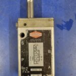 Distributeur pneumatique 26360 00