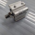 Vérin pneumatique double effet CQ2B40TF-20DMZ