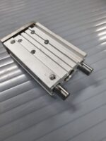 Unité de guidage pneumatique double effet MGPM25TF-100Z – Image 2