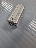 Vérin pneumatique double effet CDQ2A40-100DCZ