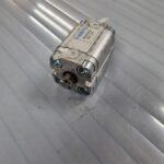 Vérin pneumatique double effet ADVU-25-20-P-A 156525