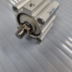 Vérin pneumatique double effet CDQ2B63-20DCM