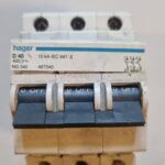 Disjoncteur 3P NG340D40 - 467340