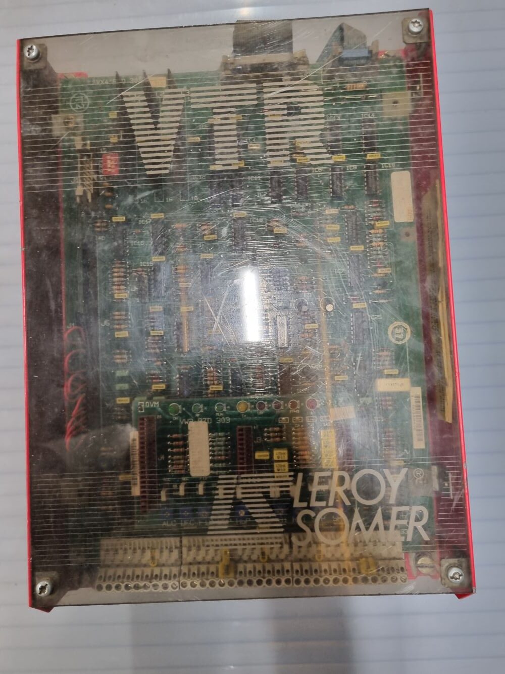 20260503_084309 Variateur VTR TMD3-08-8A – Image 1