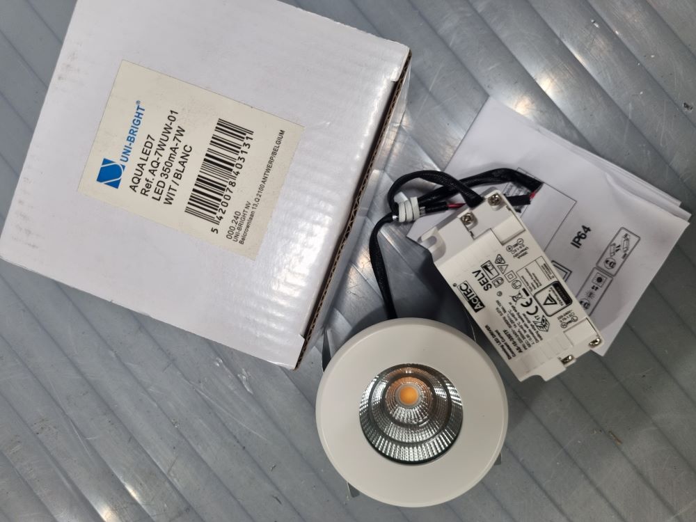 20260630_093040 Spot AQUALED 7 - AQ-7WUW-01 Led350mA-7W Blanc – Image 1