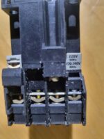 Contacteur LC1 D173A65 Bobine 220V – Image 3