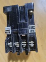 Contacteur LC1 D093 Bobine 220V – Image 3